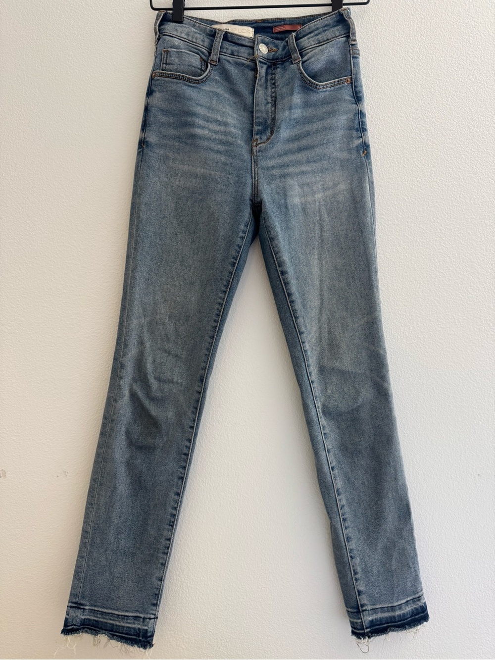 Anthropologie Pilcro high-rise cigarette Jeans size 25